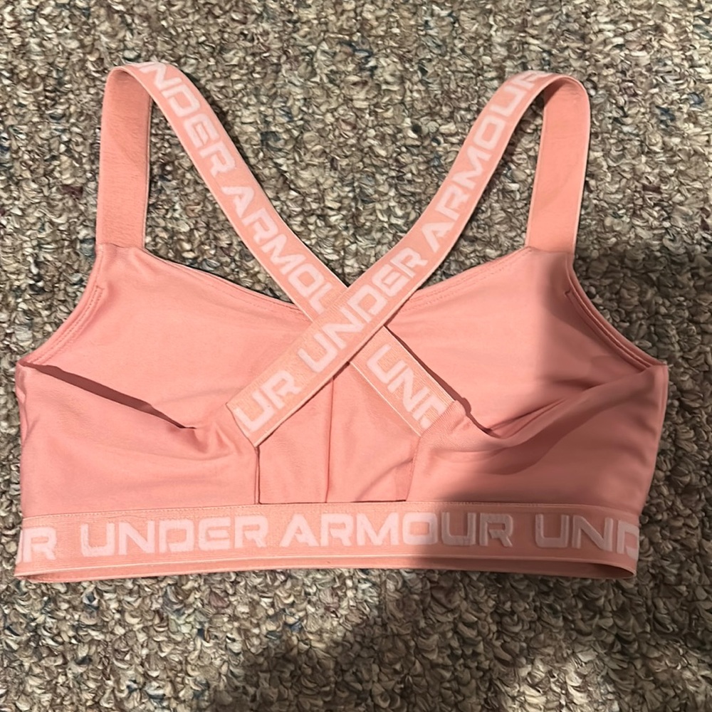 Under Armor pink sorts bra